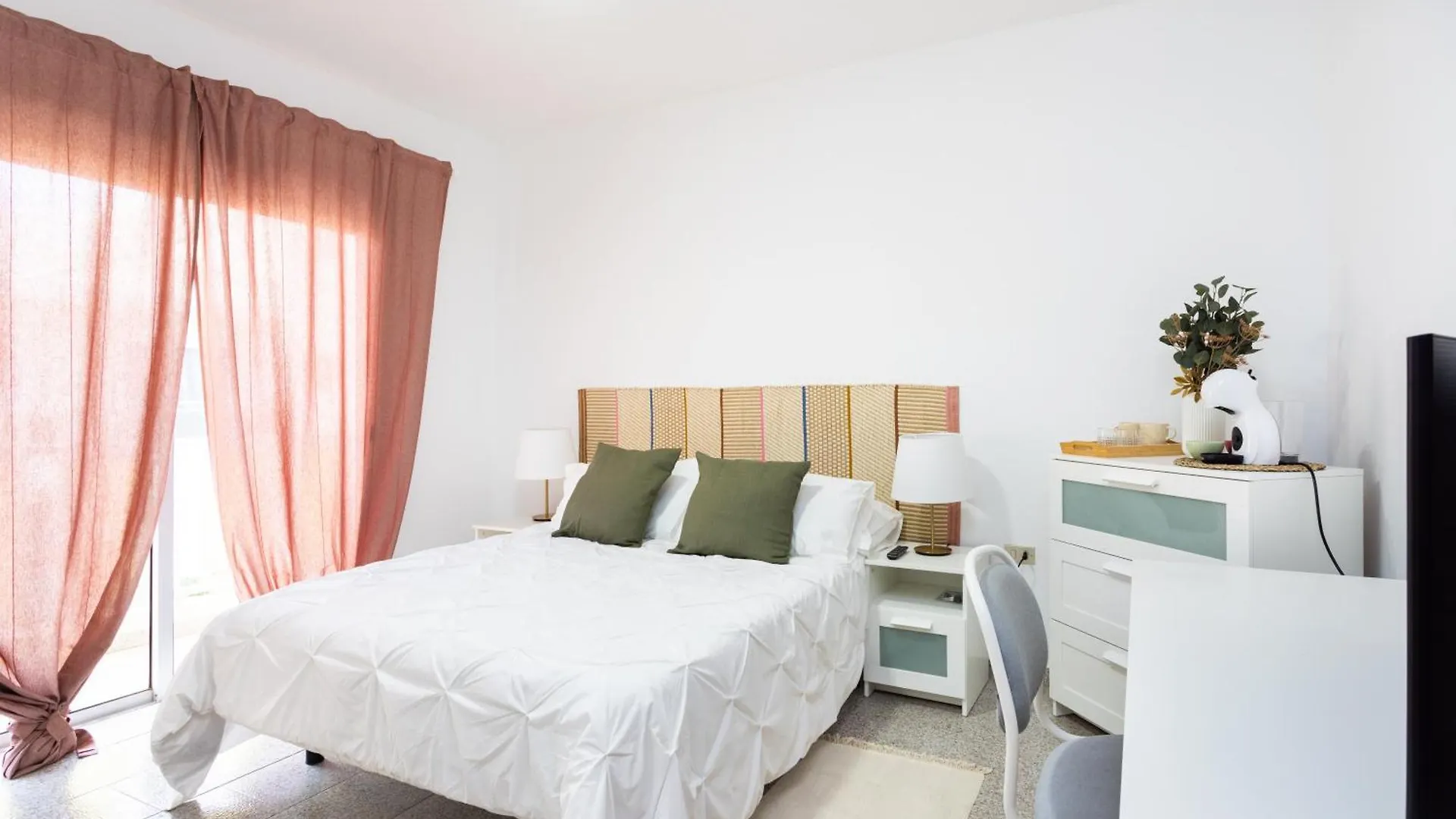 Eden Rentals 104 Surfy Stylish Bed&Coffee Balcony Granadilla De Abona 0*,  Spain